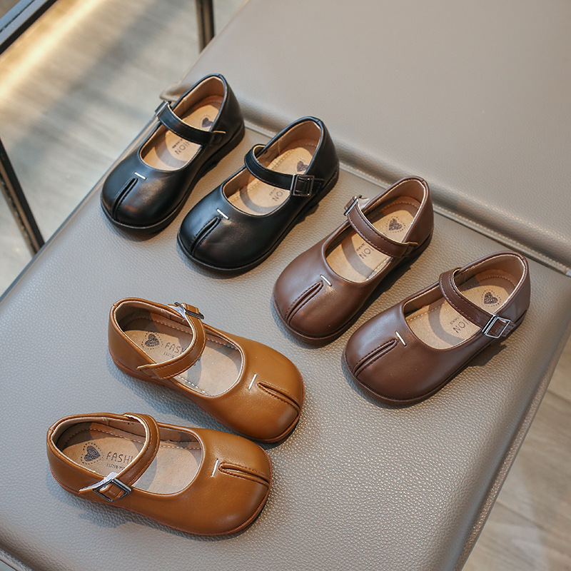 Girls' Sheep's Foot Shoes 2024 Spring and Autumn New Women's Princess Shoes Fashion Chanel Style Comfortable Girls' Single-layer Shoes