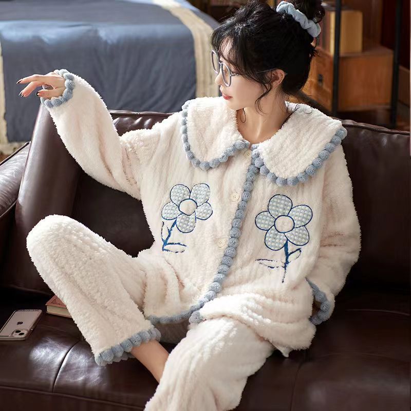 Pajamas women's flannel winter New coral fleece autumn pajamas fleece-lined thickened warm student homewear suit