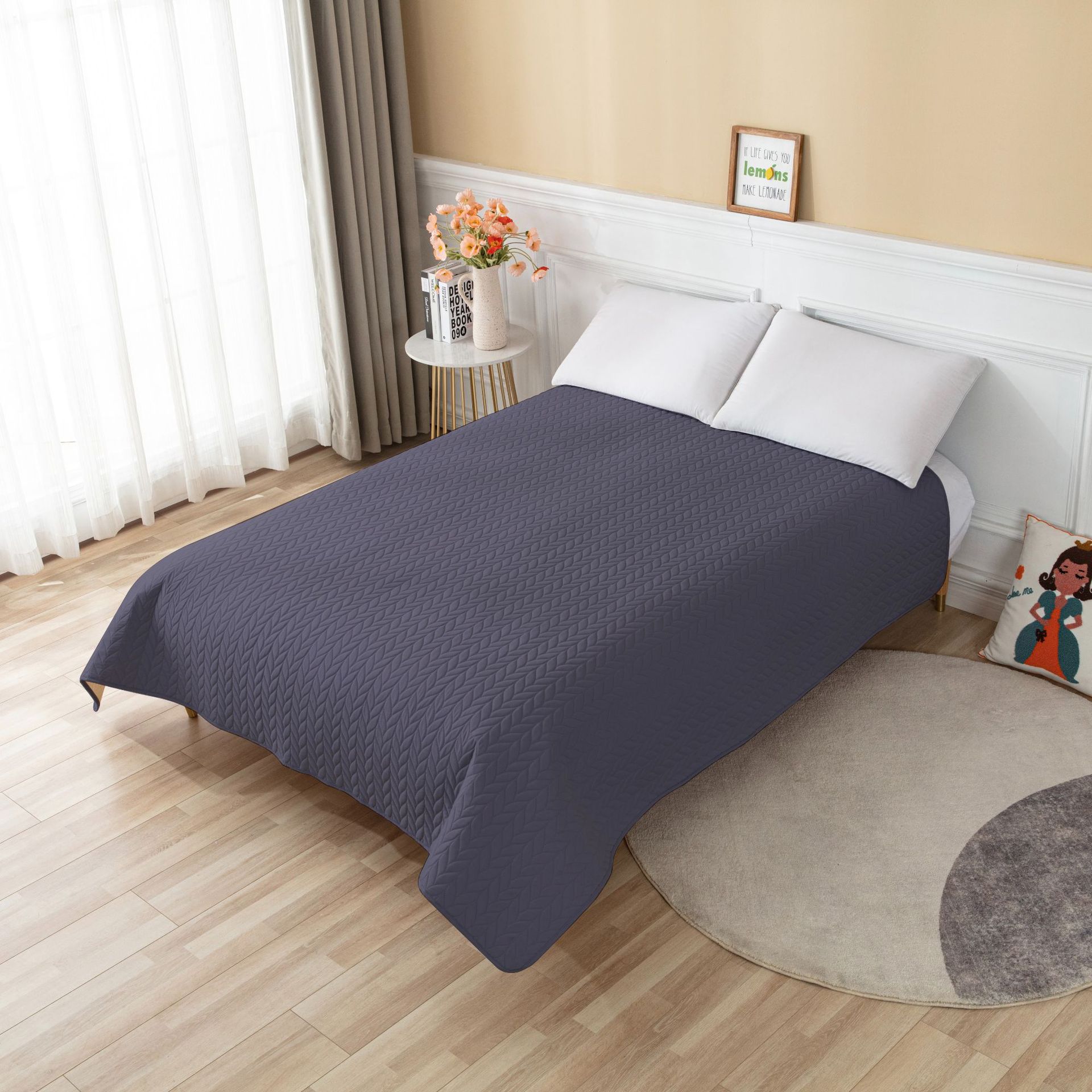 Picture of Factory wholesale household pet mattress waterproof cat and dog dustproof bedspread non-slip urine-proof protective cover sofa urine pad