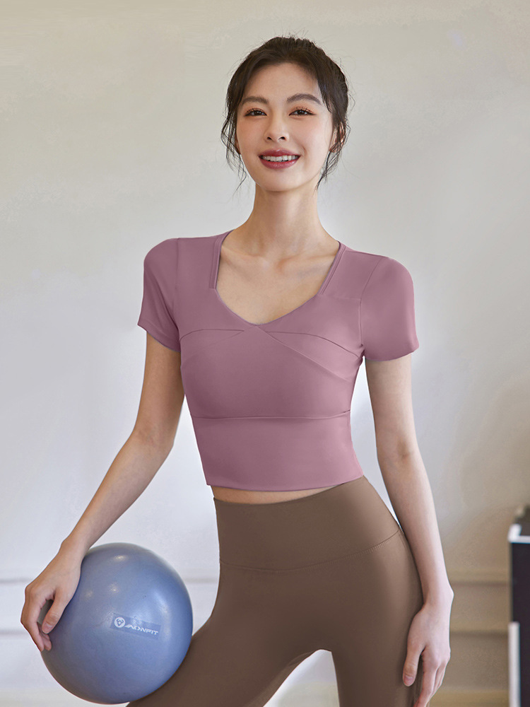 Picture of 2025 Summer Yoga Wear Women's Short Sleeve Fitness Clothes Training Tops Slim Fit Running Sports T-Shirt