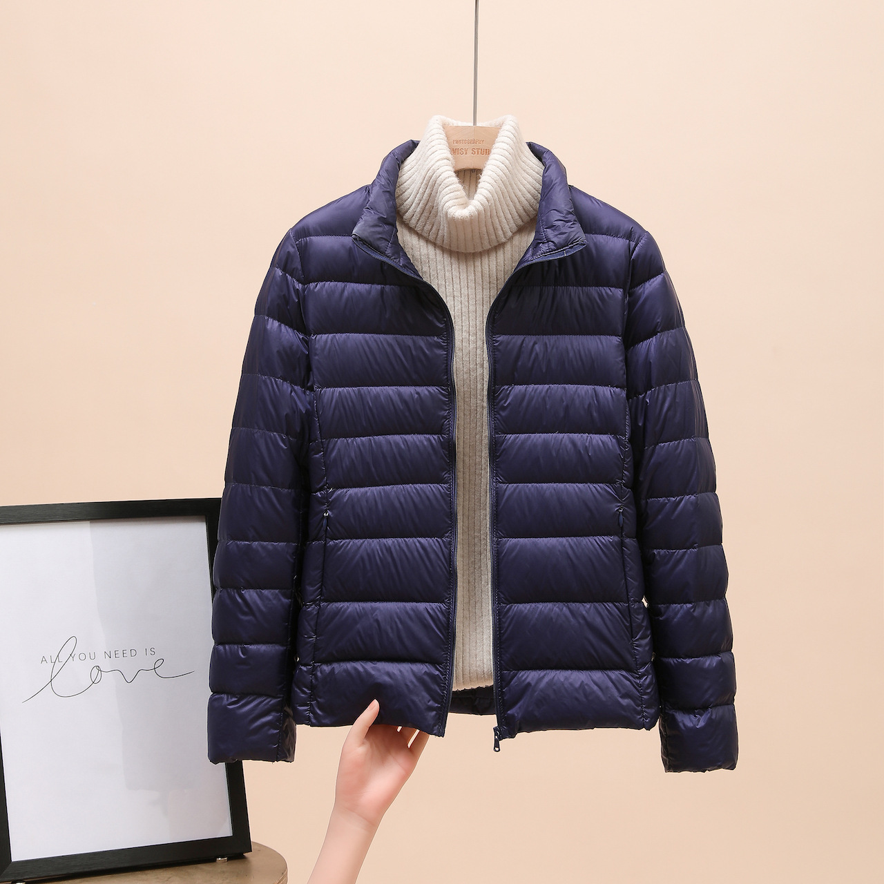 Picture of European Down Jacket Women's 2025 New Short Lightweight Thickened Warm Slim Korean Style White Duck Down Fashion Jacket