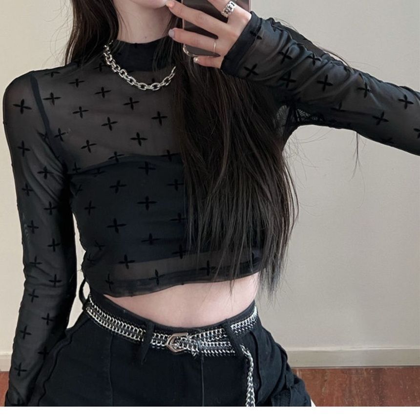 Picture of Short Sun Protection Base Layer Shirt for Women, Spring and Summer Long-Sleeve T-Shirt, Layered with Mesh, Tight-Fitting Inner Wear, Trendy Top, Versatile
