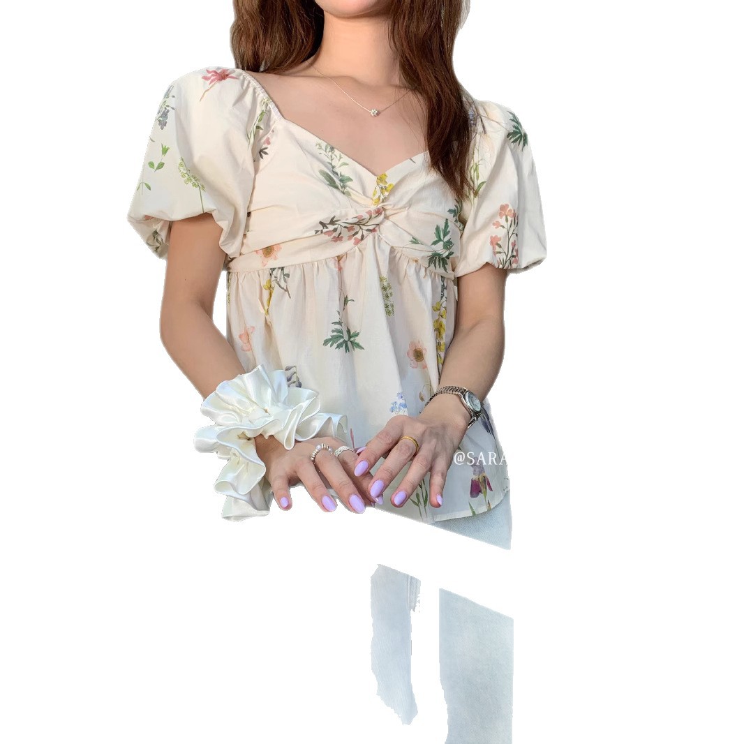 Picture of Plus-Size Gentle Puff Sleeve Shirt for Women, Summer Design, Age-Reducing, Beautiful Blouse for Chubby Women, Slimming Top That Hides Extra Flesh