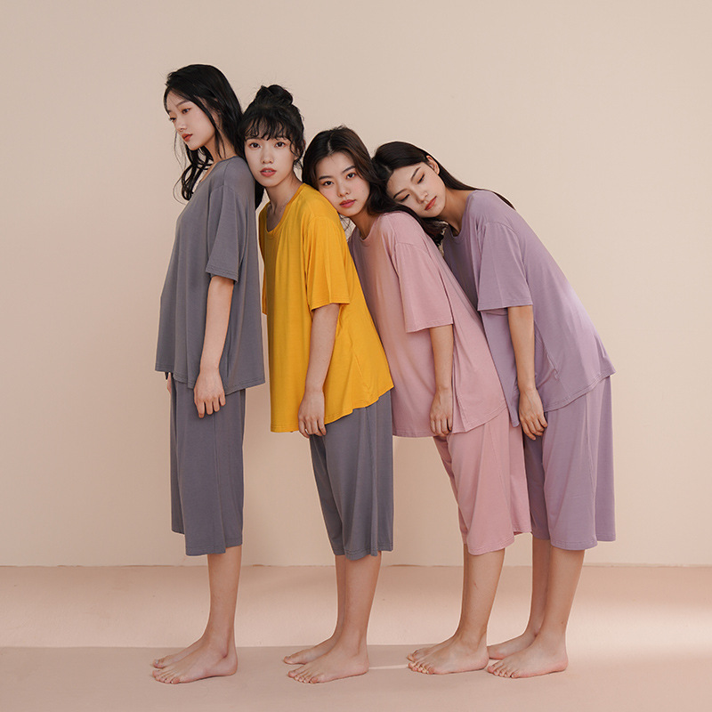 Pajamas Women's Summer Modal Cotton Short-sleeved Capri Pants for suit Cool plus size Summer with Chest Pad Outer Wear Home Clothes