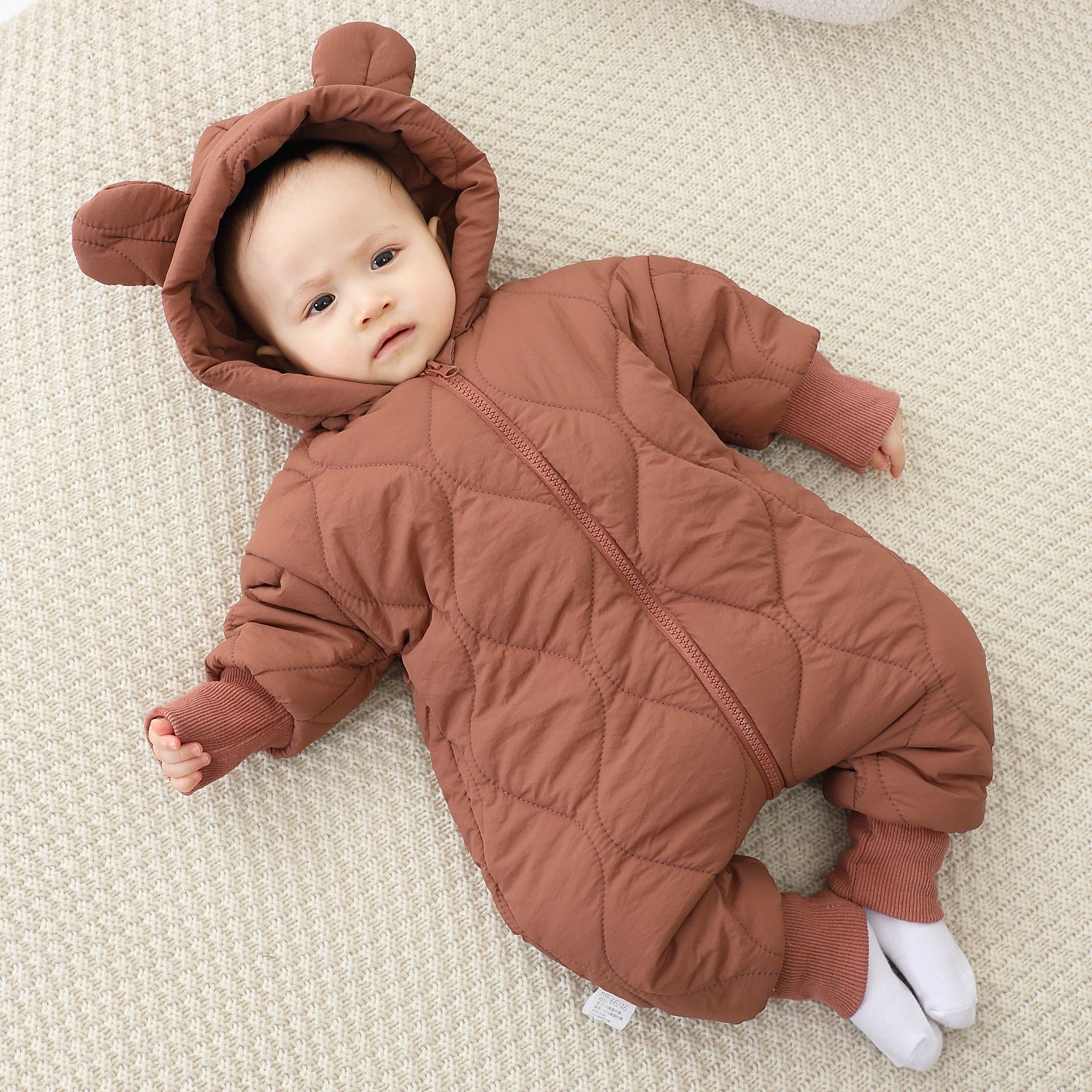 Picture of Baby's jumpsuit baby's autumn and winter clothes cotton-padded newborn climbing clothes thickened cotton-padded jacket going out to hug clothes cross-border