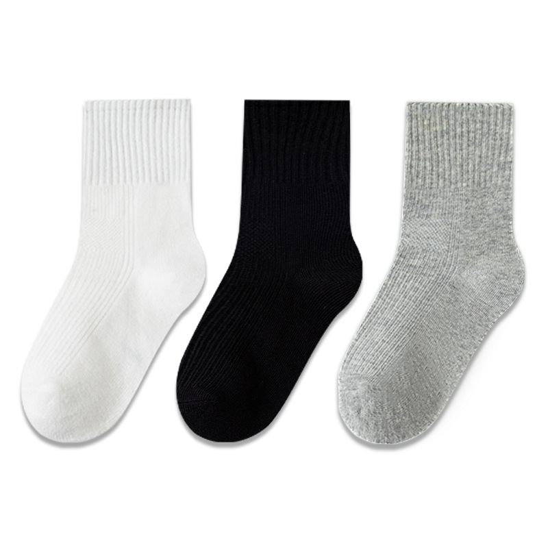 Picture of Children's Socks Wholesale 2025 Autumn and Winter Black, White, Gray Solid Color Mid-Calf Socks, School Style Baby Socks, Spring and Autumn Student Children's Socks