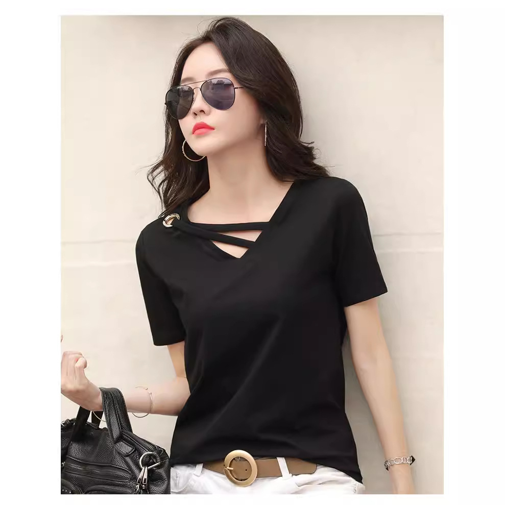 Picture of Short-Sleeved Women's 2025 New Summer White T-Shirt, Women's V-Neck Loose Korean Style Black Top, Casual Ins-Style Trendy Shirt