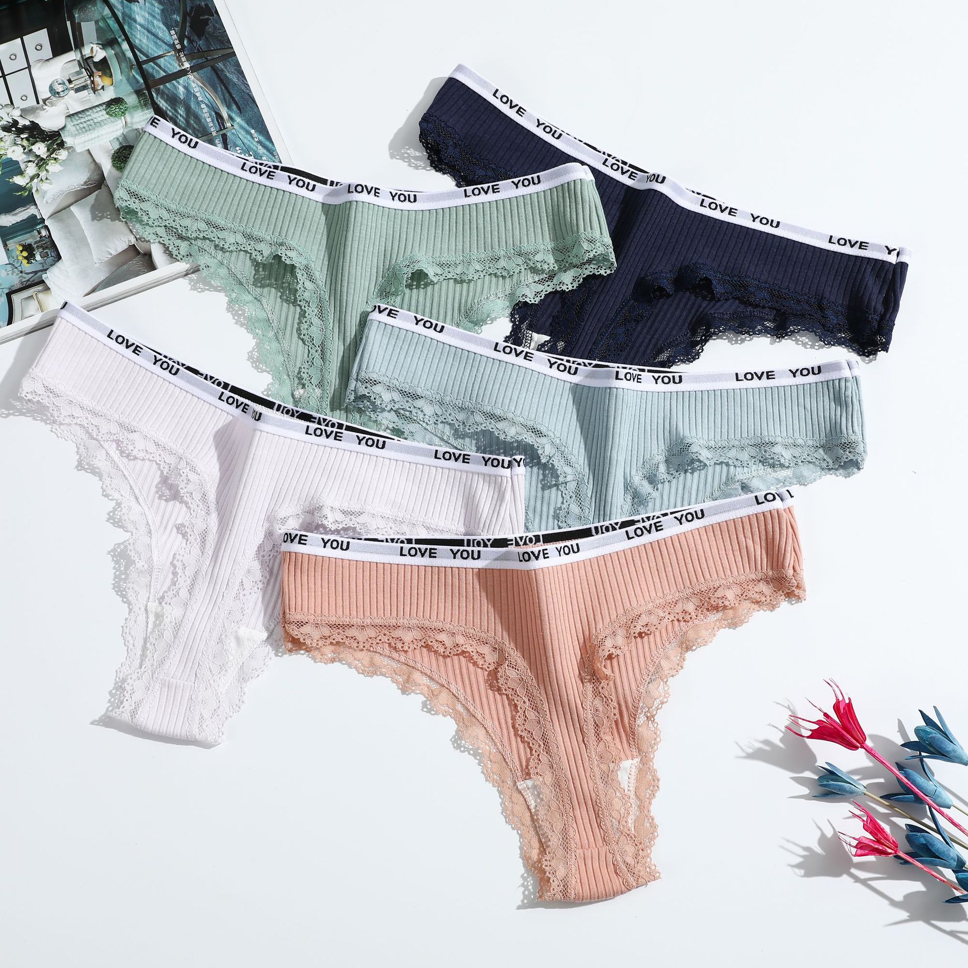 New ladies cotton thong low waist girls underwear European and American lace women's T-string pants manufacturers wholesale