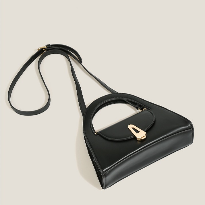 Picture of 2025 New Pu Accessible Luxury Pure Color Handbag Niche Versatile Crossbody Bag Women's High-End Shoulder Bag Wholesale