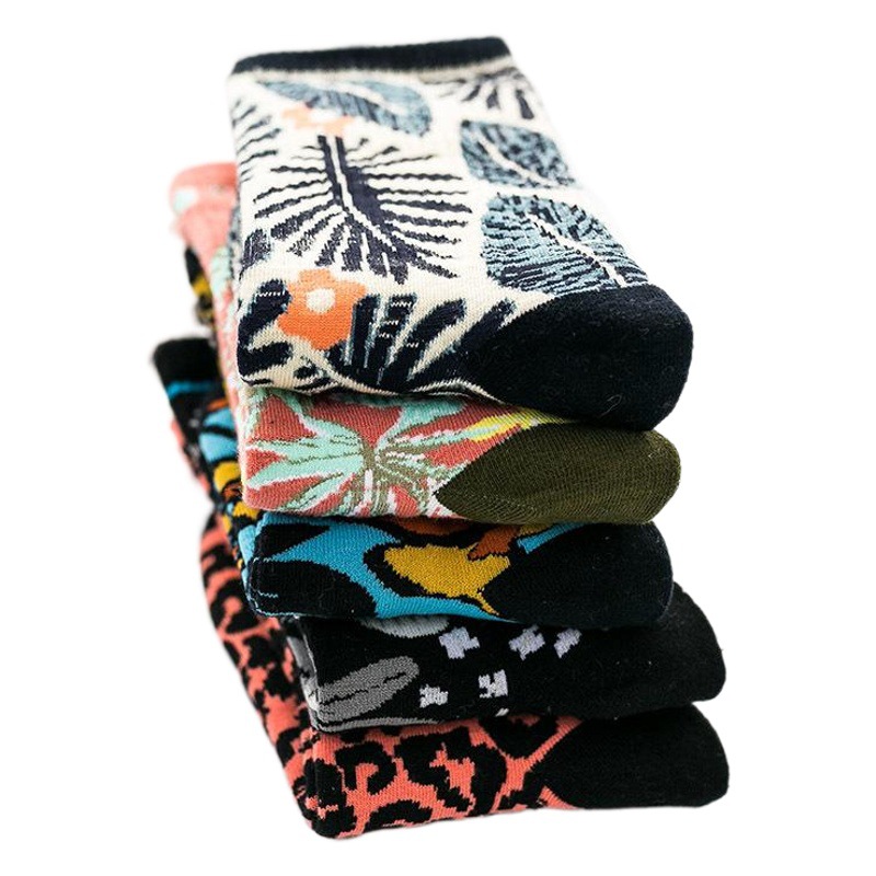 Socks for women spring and summer new cartoon flower plant lady mid-tube socks wholesale retro casual cotton women's fashionable socks