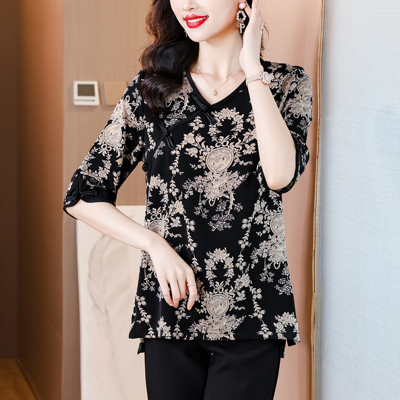 Real Shot 2024 Summer New Temperament Internet Popular New Chinese Style Slimming Design Retro Buckle Top for Women
