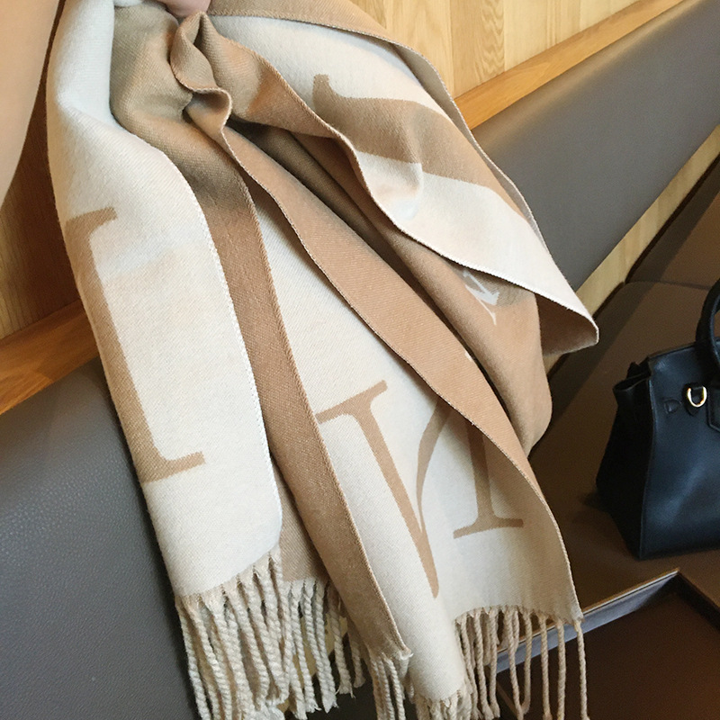 Picture of South Korea Dongdaemun Scarf Shawl Dual-use Women's Autumn and Winter Thick Warm Double-sided Air Conditioning Cloak All-match Soft Waxy Scarf
