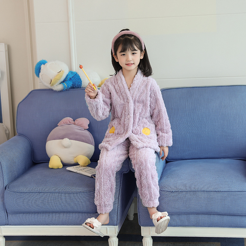 Picture of Children's Pajamas Flannel Autumn and Winter Girls' Coral Fleece Thickened Warm Style Middle and Large Children's Girls' Home Clothes suit