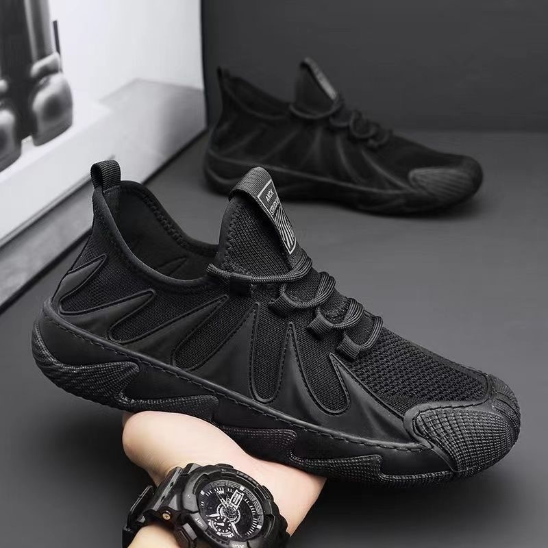 Picture of Trendy Labor Protection Shoes for Men 2023 New Summer Breathable Mesh Fly-Knit Sports Shoes Construction Site Wear-Resistant Non-Slip Work Shoes