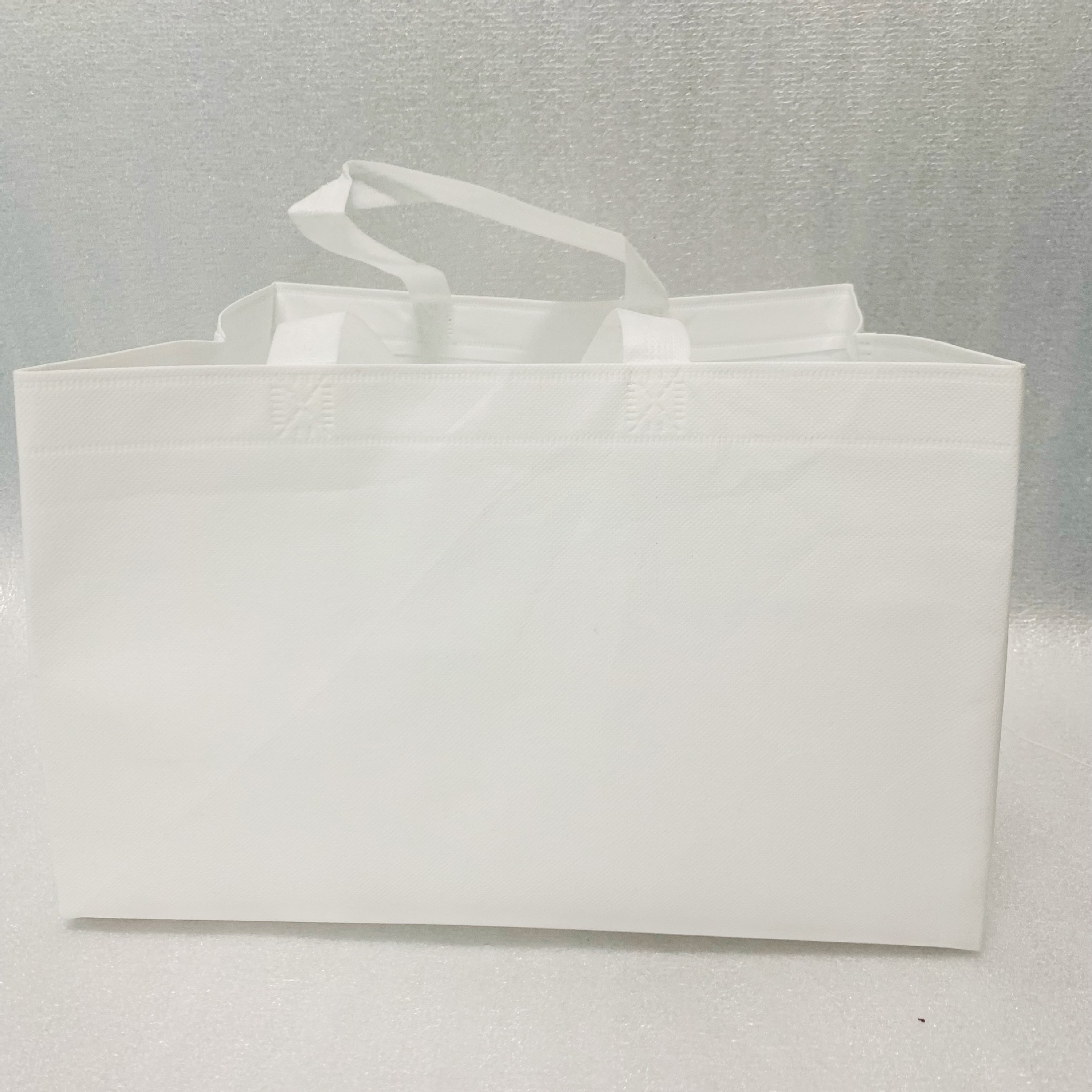 Takeaway Packaging Bag Baked Goods Dessert Bread Cake Bag Ready-Made Non-Woven Handbag Packaging Bag Factory