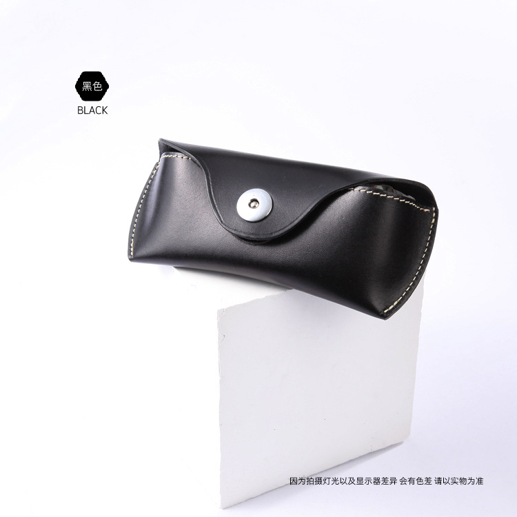 Picture of 2025 New High-end Glasses Case Genuine Leather Original Vintage Handmade Glasses Case Vegetable Tanned Leather Fish-eye Buckle Glasses Bag