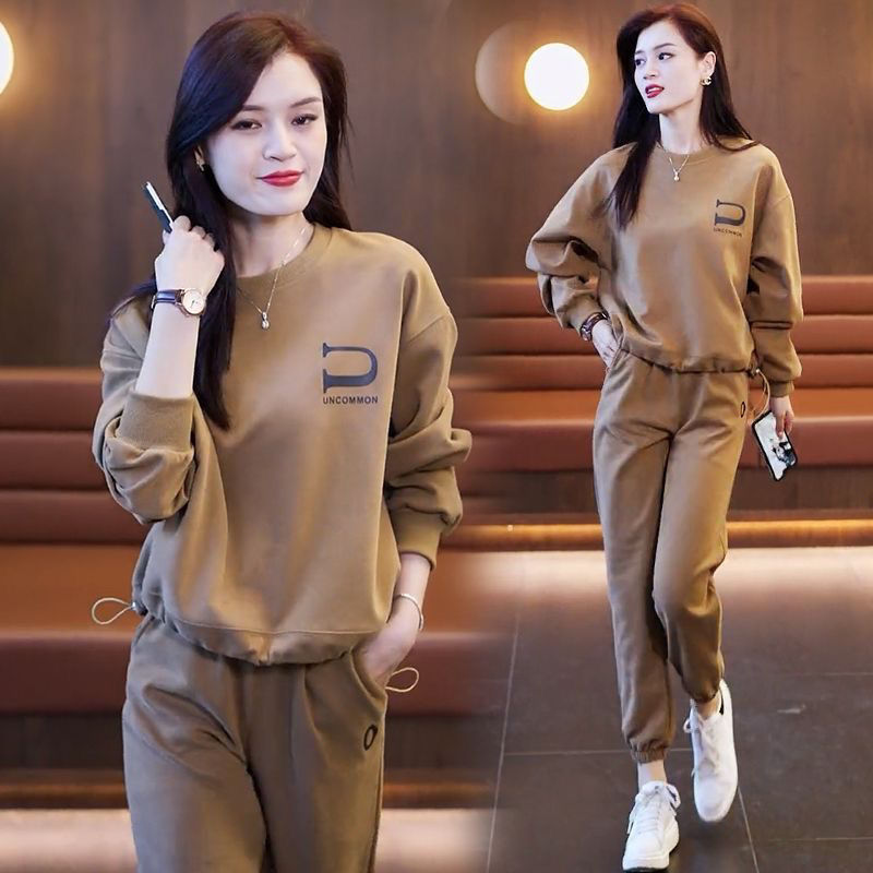 Picture of Casual sports suit women's Spring and Autumn New Fashion Korean style loose round neck plus size sweater two-piece set