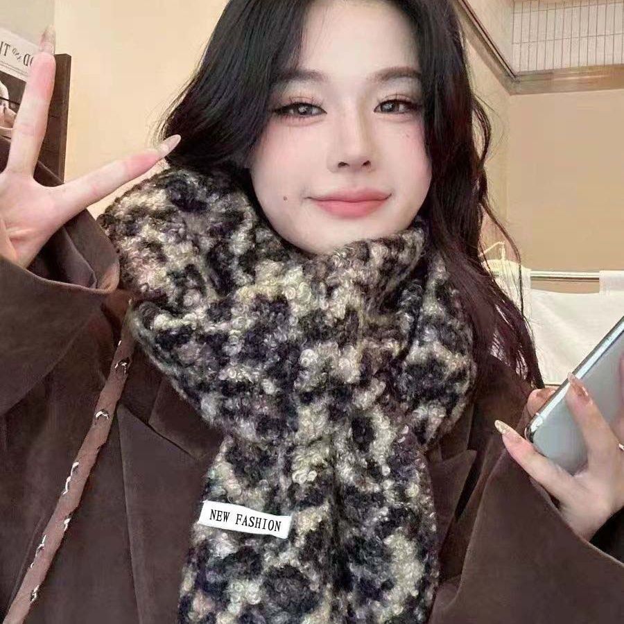 Picture of 2024 New Factory Scarf Women's Winter Korean Style All-match Leopard Print Scarf High-grade Cashmere Thickened Warm