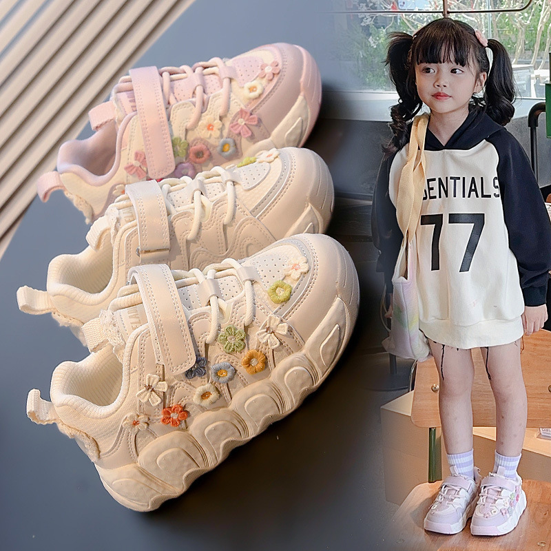 Children's Shoes New 2025 Spring and Autum Breathable Girls' Flower Bread Shoes Fashionable Student Shoes