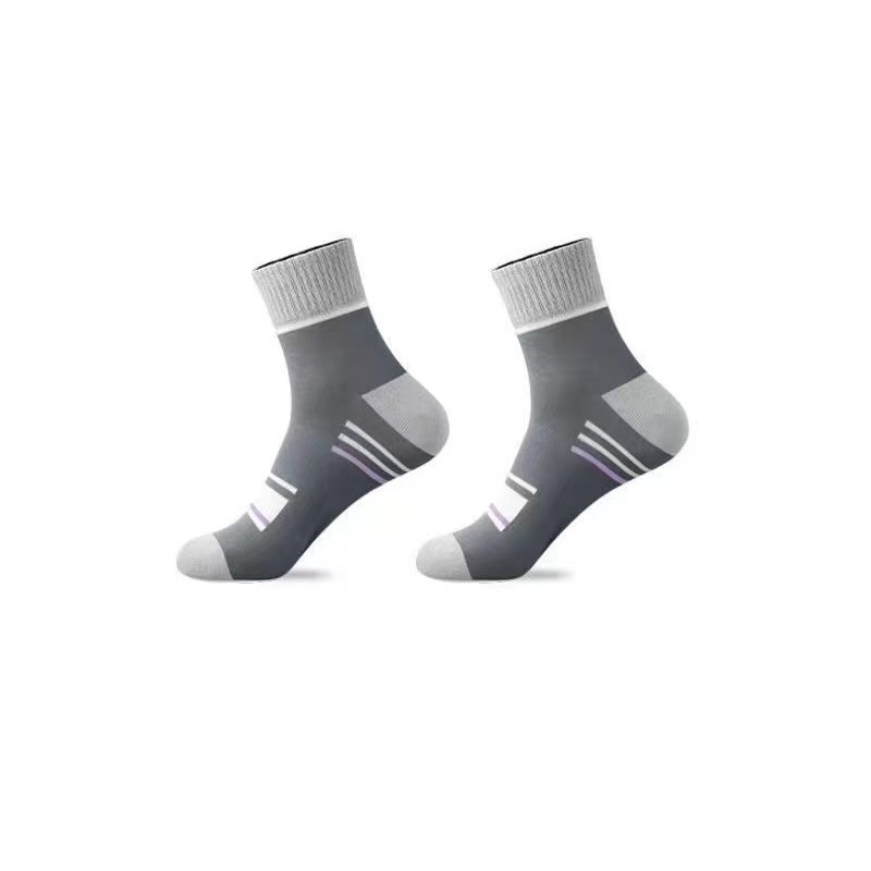 Picture of Autumn Socks for Men, Odor-Resistant, Non-Slip, Breathable, Color-Blocked Striped Men's Socks, Zhuji Socks, Mid-Calf Socks, Men's Socks