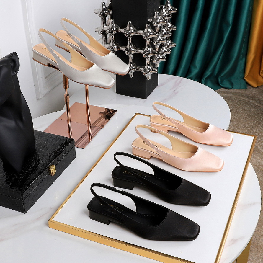Picture of 972 French Retro Style Flats Heel Shallow Mouth Back Strap Square Toe Flats Feminine Silks and Satins Toe Cap Low Heel Women