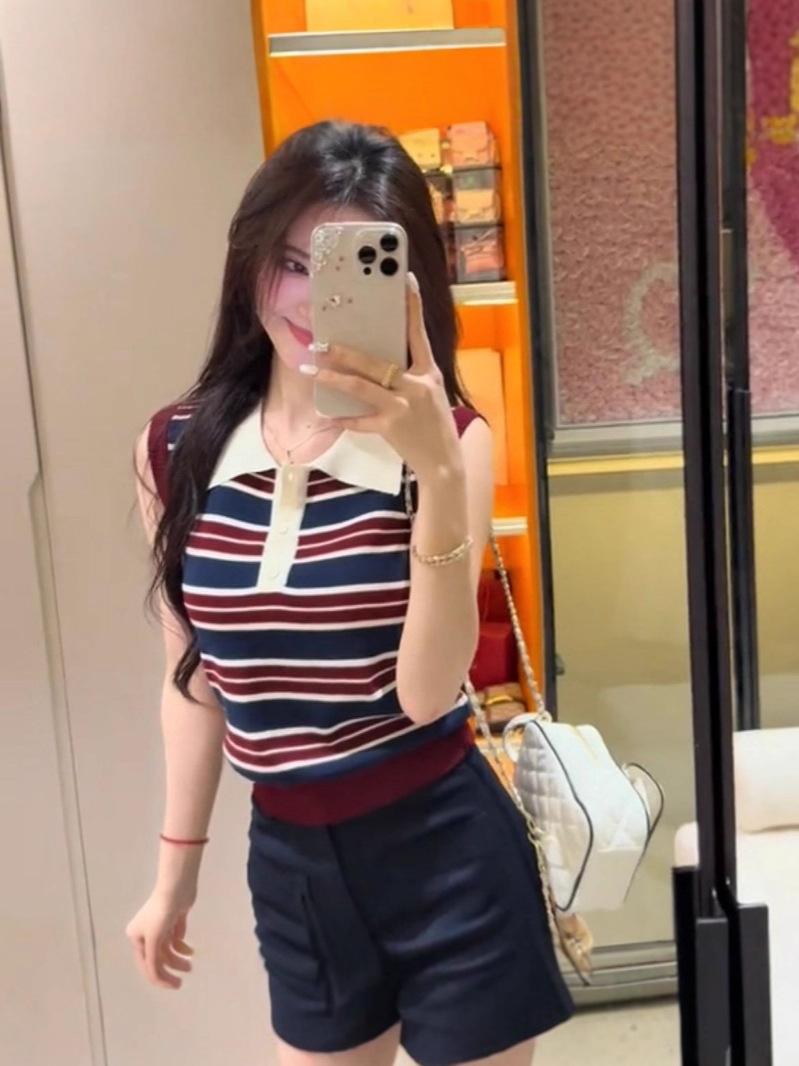 Hot Girl Contrasting Stripesd Knitted Sleeveless Vest Women's Summer Polo Collar Pure Lust Elegant Slim Short Chic Top