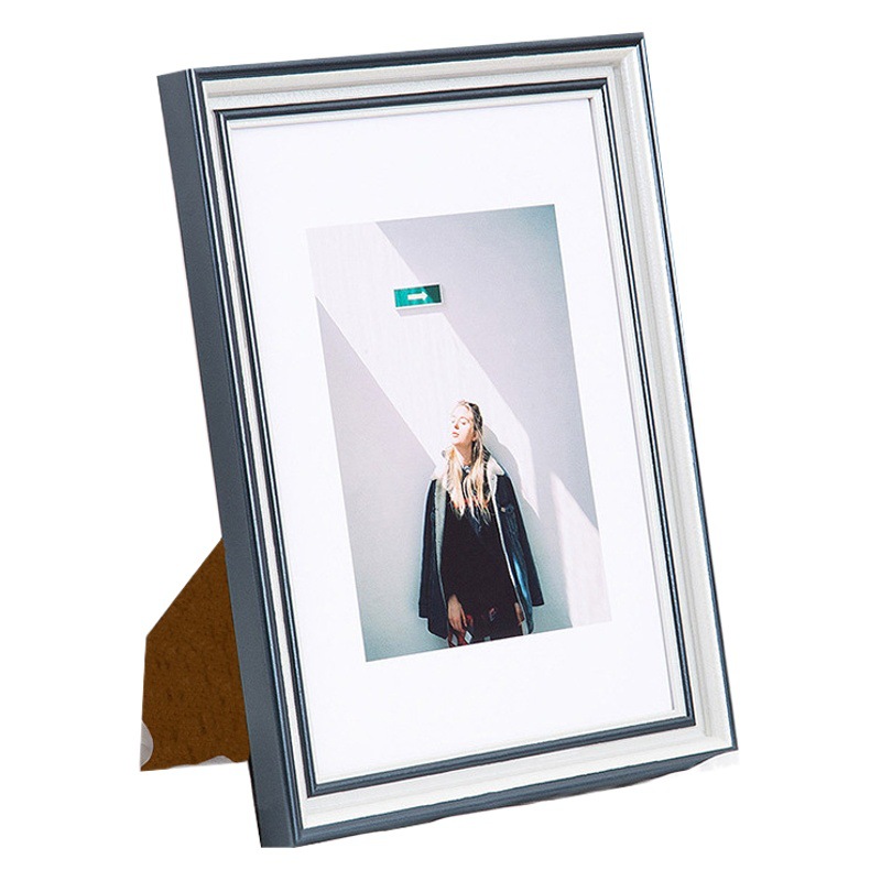 Scandinavian Creative Photo Frame Table High-End 6inch 7inch Accessible Luxury Desktop Ornaments Photo Wall Decoration Plus Printed Photo Frame