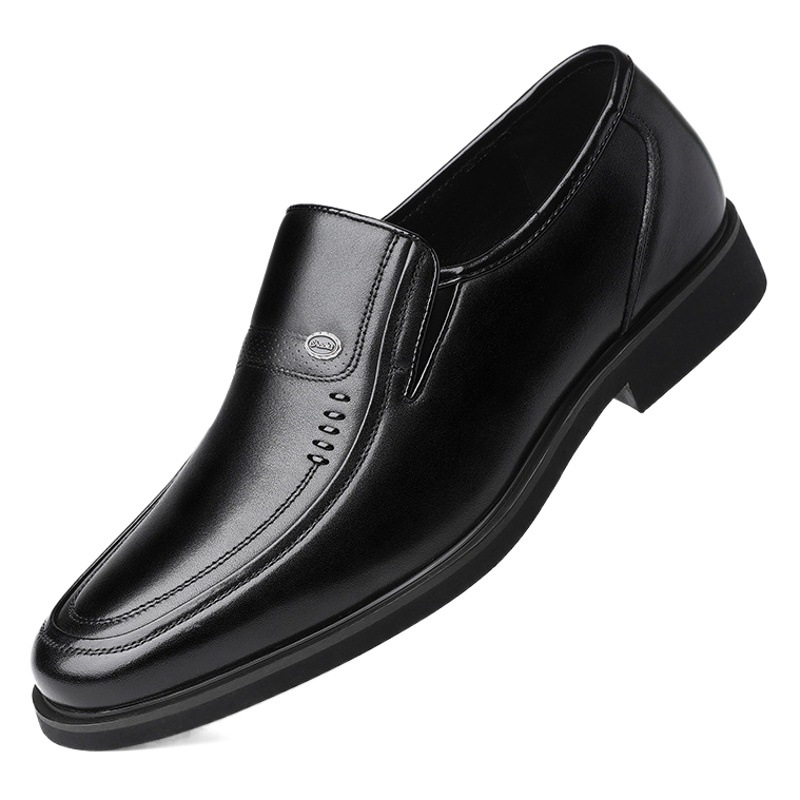 Leather shoes men's business formal wear middle-aged and elderly father shoes cowhide spring and autumn non-slip pedal set foot shoes a generation of hair