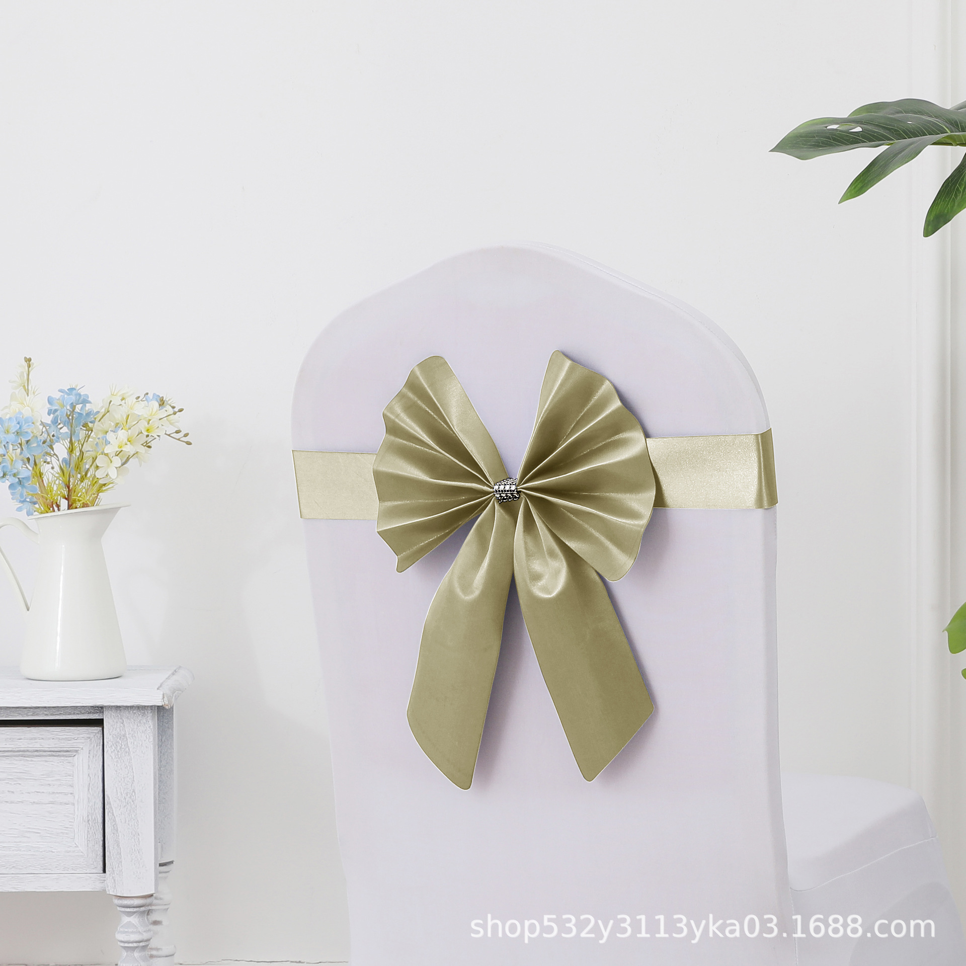 Picture of Chair Back Flower Bow Stretch Free Wedding Wedding Banquet Hotel Hotel Chair Cover Decoration Diswashable Ribbon Ribbon