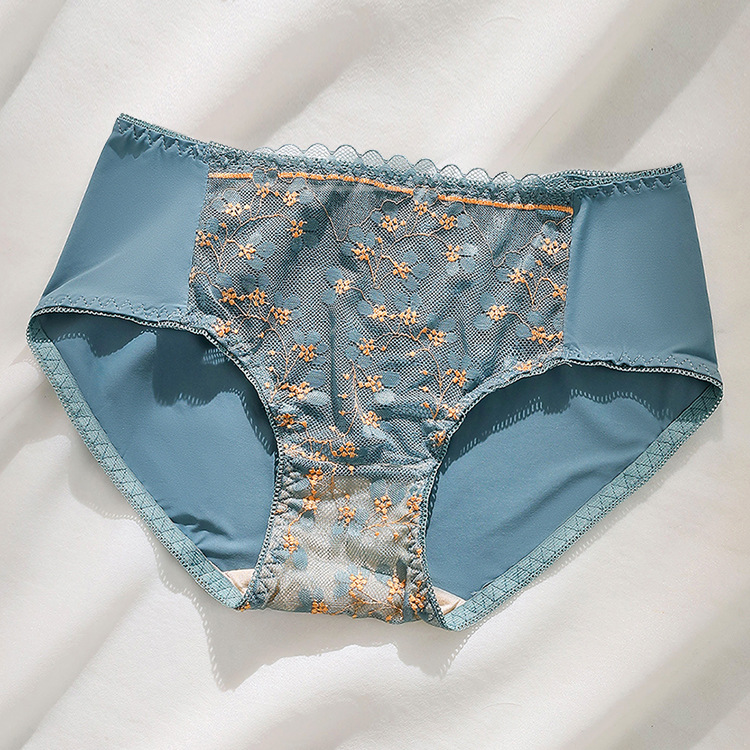 Picture of Green Grass Bra Small Chest Large Gather-up Anti-sagging Lace Adjustable Energy Stone Underwear for Women