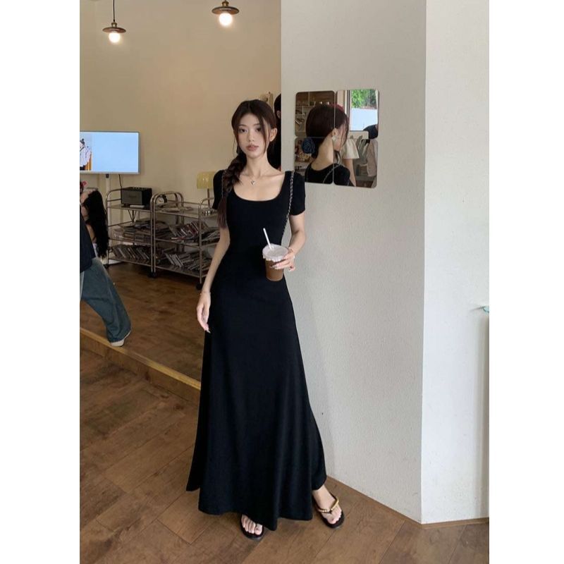 Korean version of foreign style 2025ins new small French black dress summer women's high-end temperament