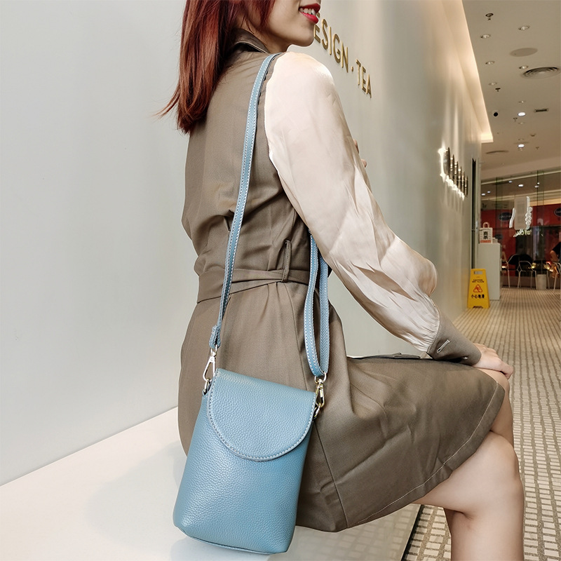 Top Layer Cowhide Mobile Phone Bag Mini Small Bag Women's Bag 2025 New All-match Genuine Leather Women's Coin Purse Crossbody Bag