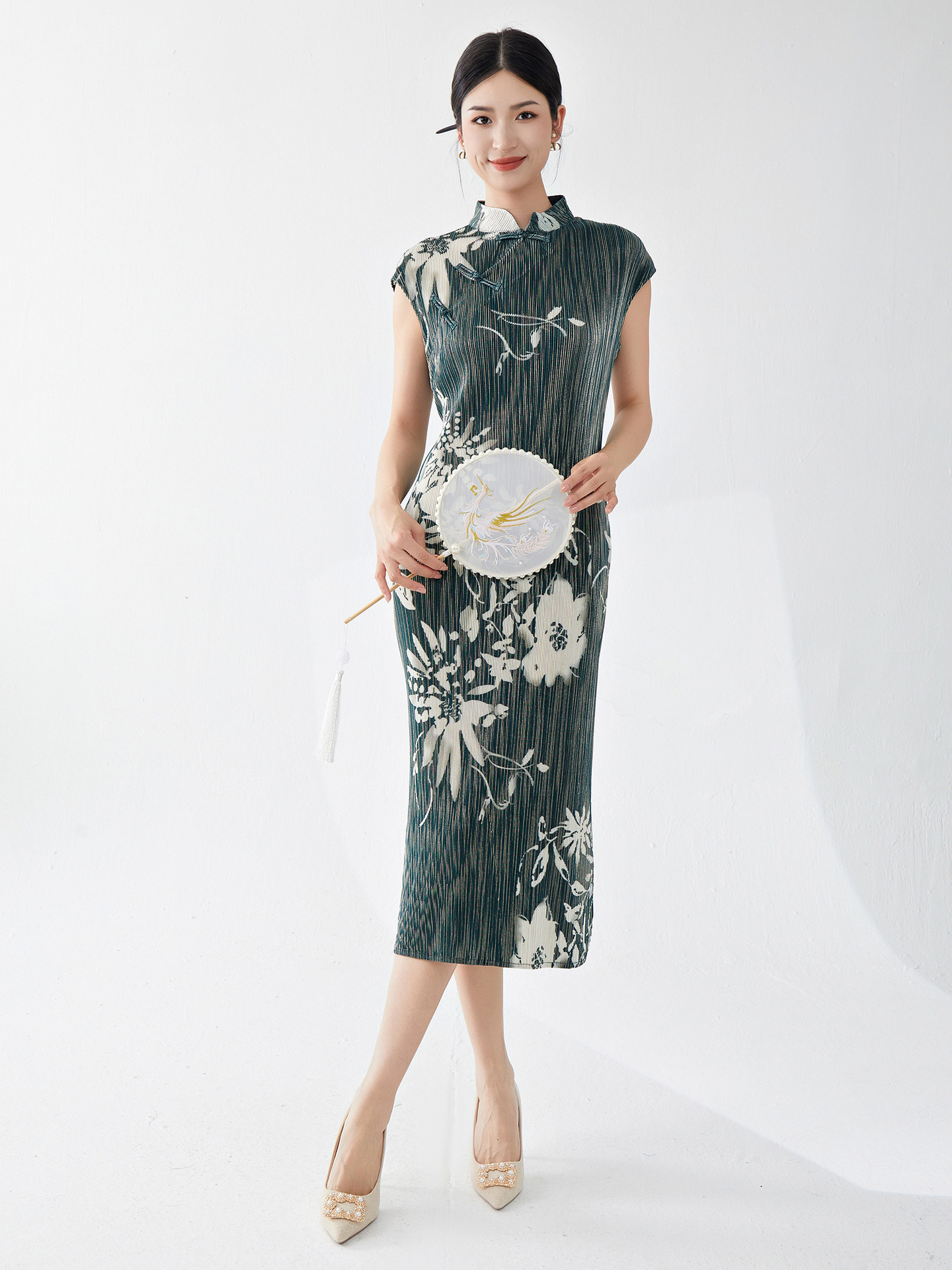 New Chinoiserie Dress Women's Spring and Summer New Retro Printed Stand Collar Mid-Length Slit Miyake Improved Version of Cheongsam