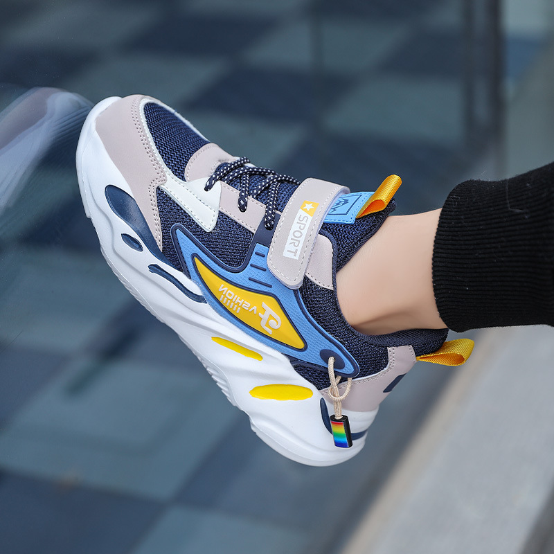 Spring and Autumn New Mesh Breathable Children's sneaker Lightweight Non-slip Boys Casual Running Shoes Korean Fashion Shoes
