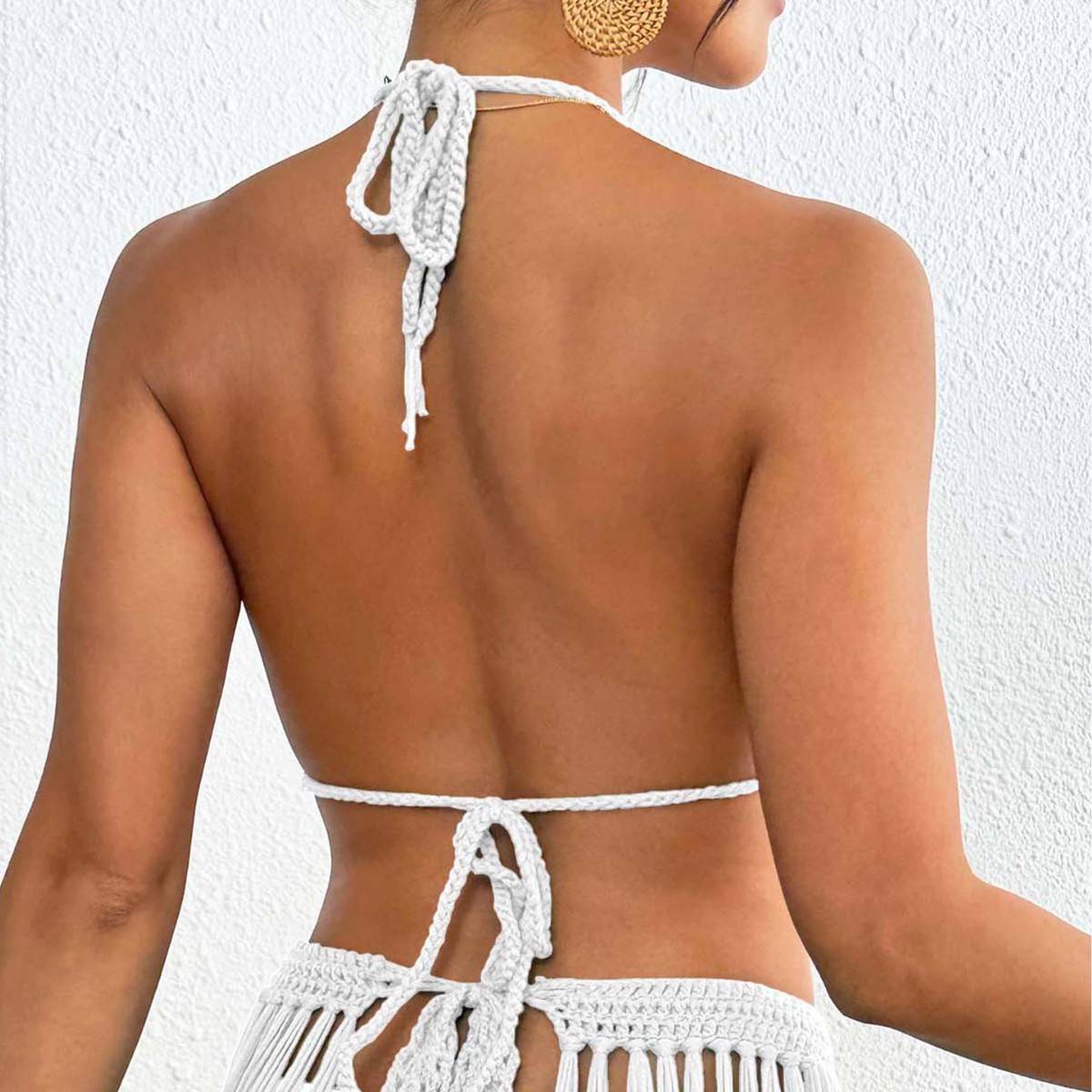 Picture of Women's Top Cross-border European and American Women's Handmade Shell Stitching Strap Bikini Swimwear Top Beach Cover