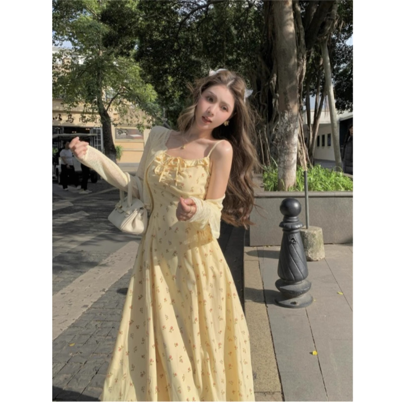 Picture of Plus Size French Floral Dress for Women 2025 New Spring High-End Suspender Skirt for Fat Girls to Cover Belly and Slimming Look Skirt