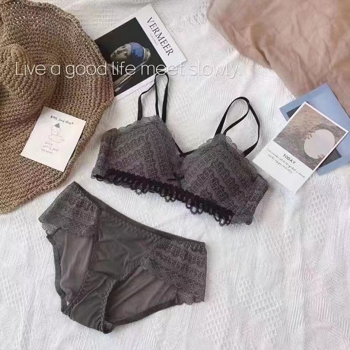 Picture of Summer underwear women's small chest thickened push up bra top support sexy wireless seamless deep V tube top bra suit