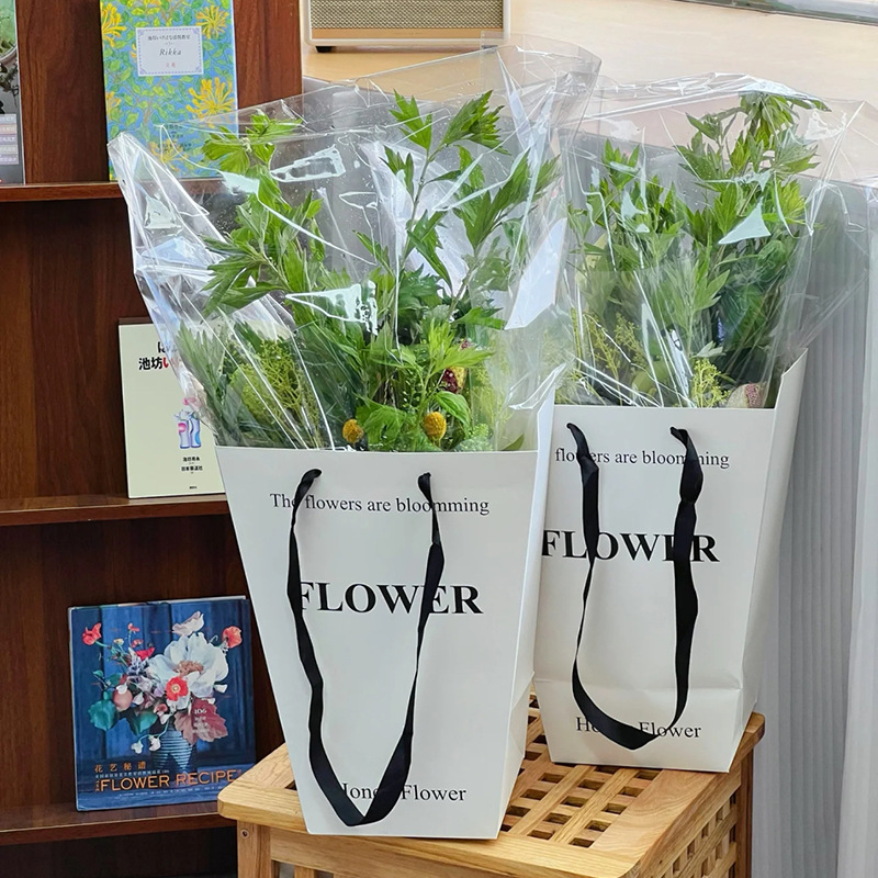 New Trapezoidal Flower Handbag Trapezoidal Handbag Flower Shop Valentine's Day Holiday Gift Bag White High-end Gift Box