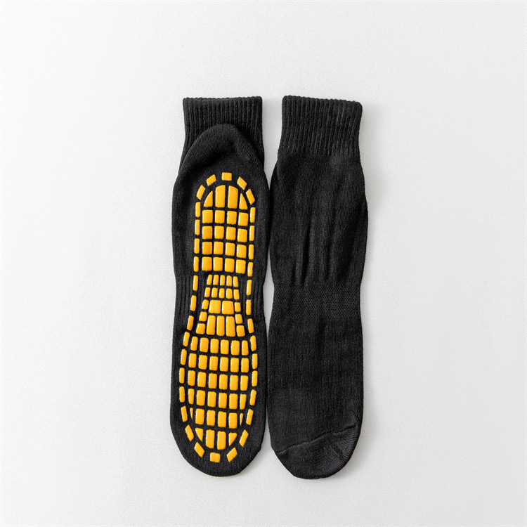 Picture of Factory wholesale trampoline socks dispensing non-slip socks floor socks children's playground early education adult yoga socks