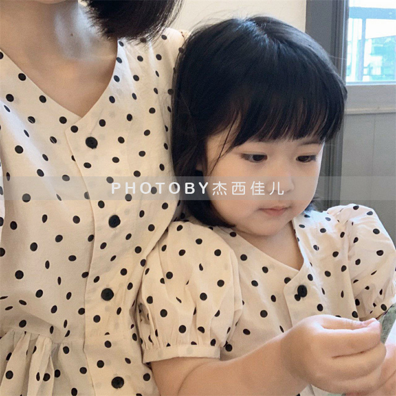 Picture of 2022 summer Korean style parent-child clothing new Korean style polka dot bubble short sleeve Princess casual women's clothing Dress 1
