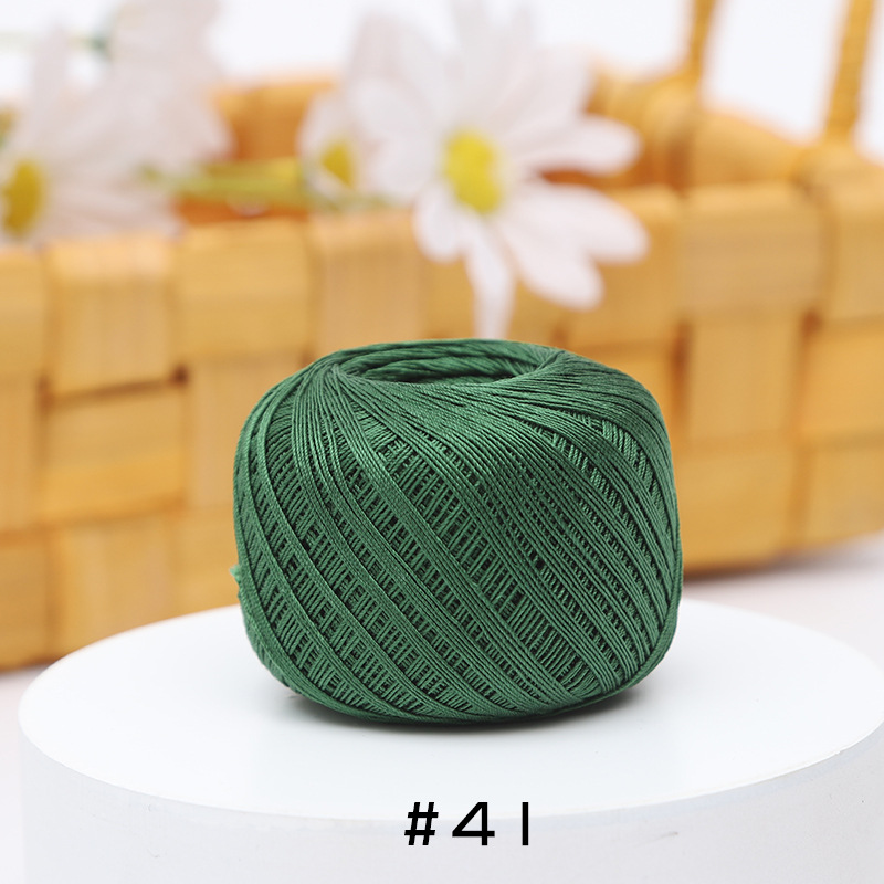 Picture of Warm Color No.10 Lace Strongly Twisted Mercerized Pearl Egyptian Long-staple Cotton Handmade Micro-hook Hand-bow Ball 20g Wool Ball