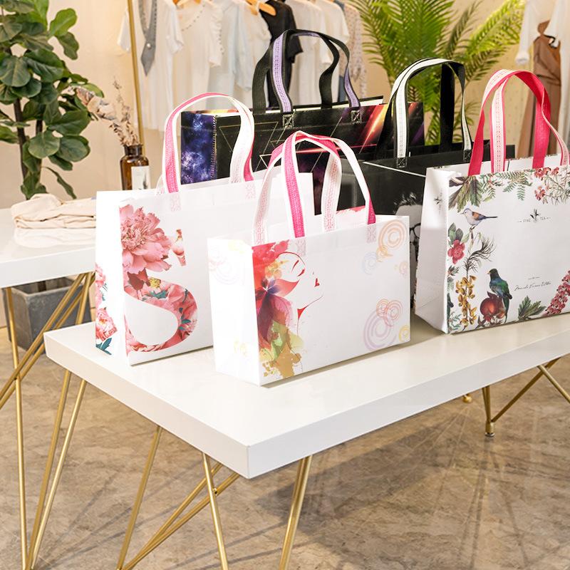 Picture of Three-dimensional non-woven film bag color spot large shopping bag clothing store handbag can be printed logo