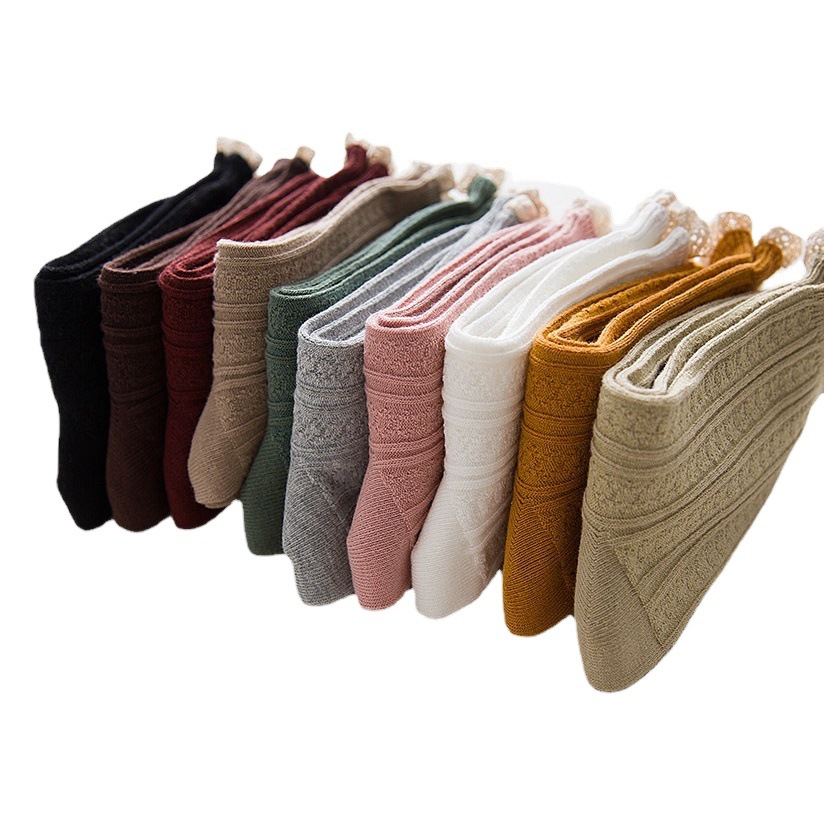 Autumn and winter new retro small fresh lace lace ladies socks cotton casual pile socks manufacturers wholesale