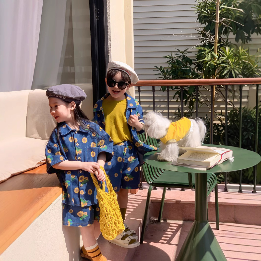 Children's Set 2025 Summer Boys and Girls Korean Loose Denim suit Children's Printed Short-sleeved Shorts Two-piece Set