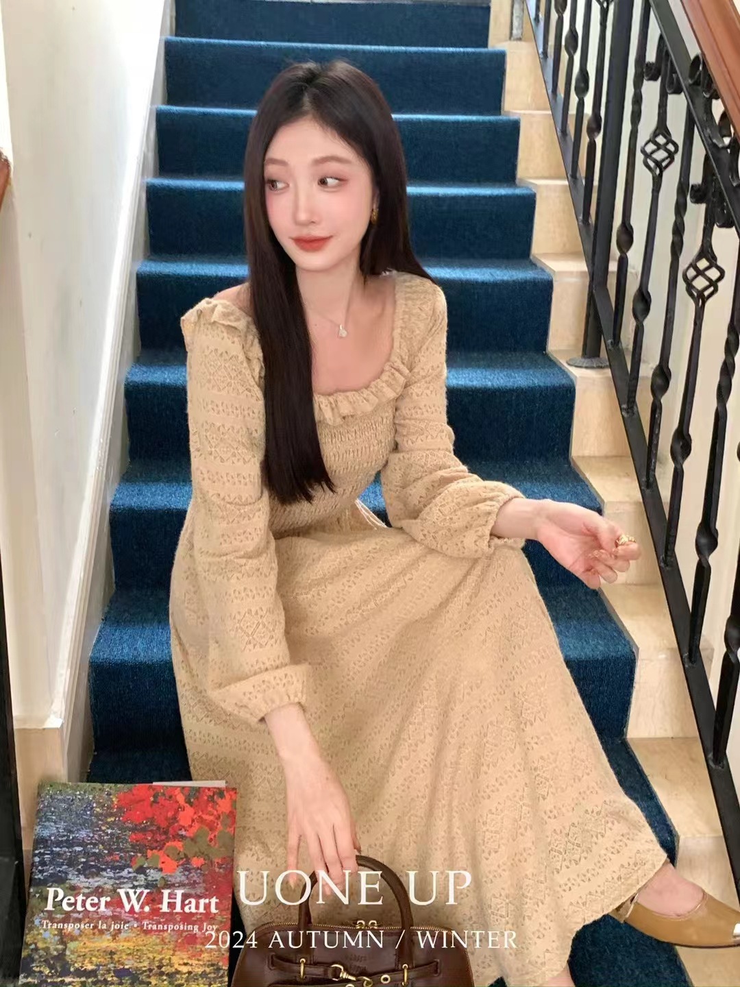 Uone Autumn and Winter French Retro Style Ruffled Waist-Cinching Slimming Lace Square-Neck Long Dress for Women, Elegant
