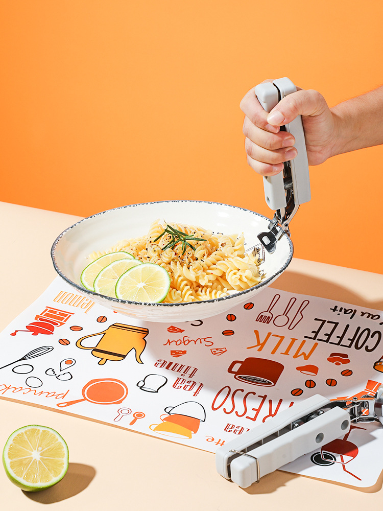 Picture of Japanese-style anti-scald bowl pick-up plate clip silicone non-slip casserole end grab plate pick-up plate kitchen artifact household