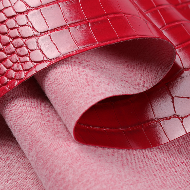 Picture of Spot high-gloss bright solid color crocodile pattern PVC leather brushed cloth bottom artificial leather decorative shoes luggage leather