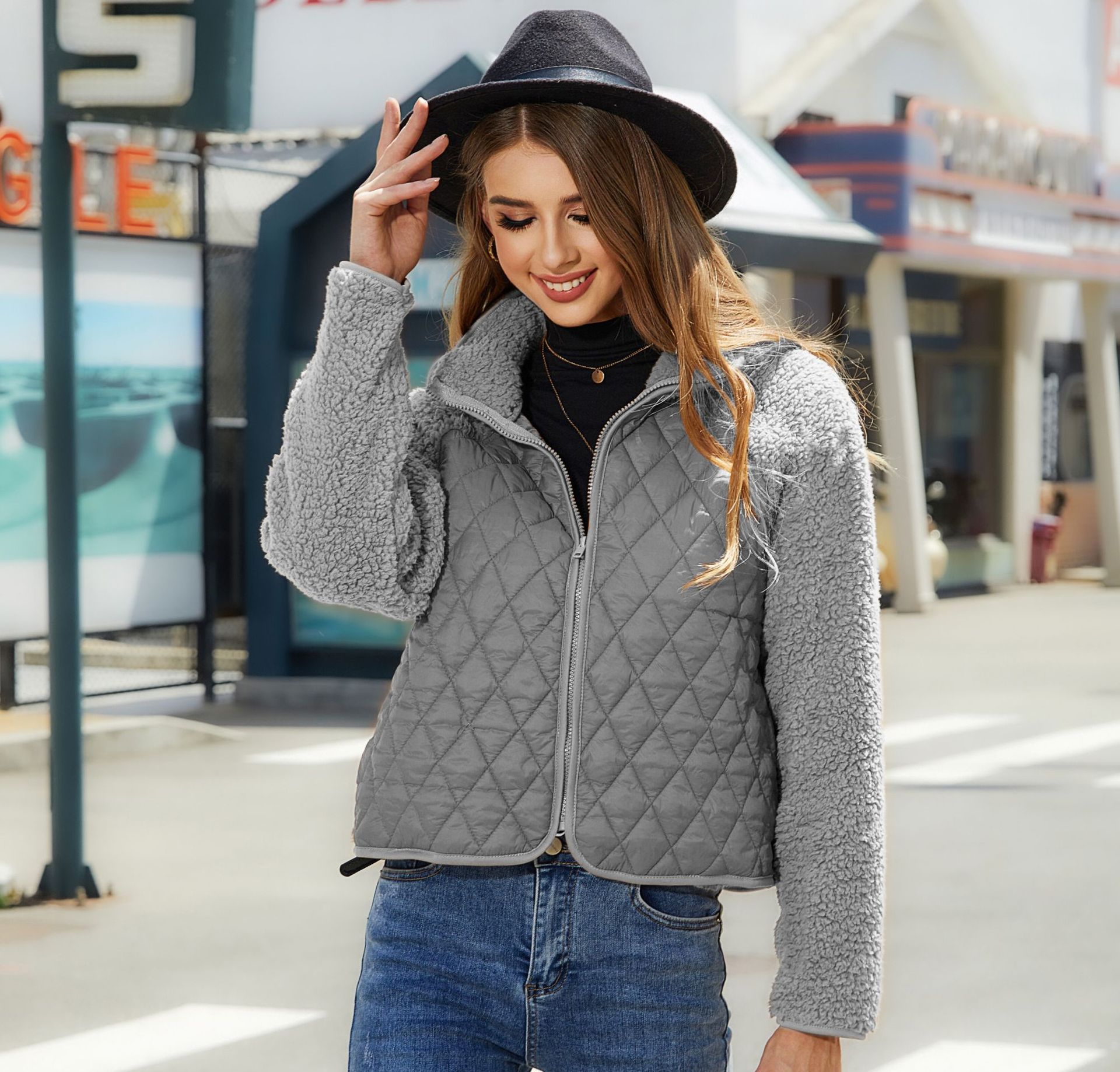 Picture of Flash velvet 2023 new autumn and winter women's cross-border Amazon cardigan zipper long sleeve plush stitching European and American coat women