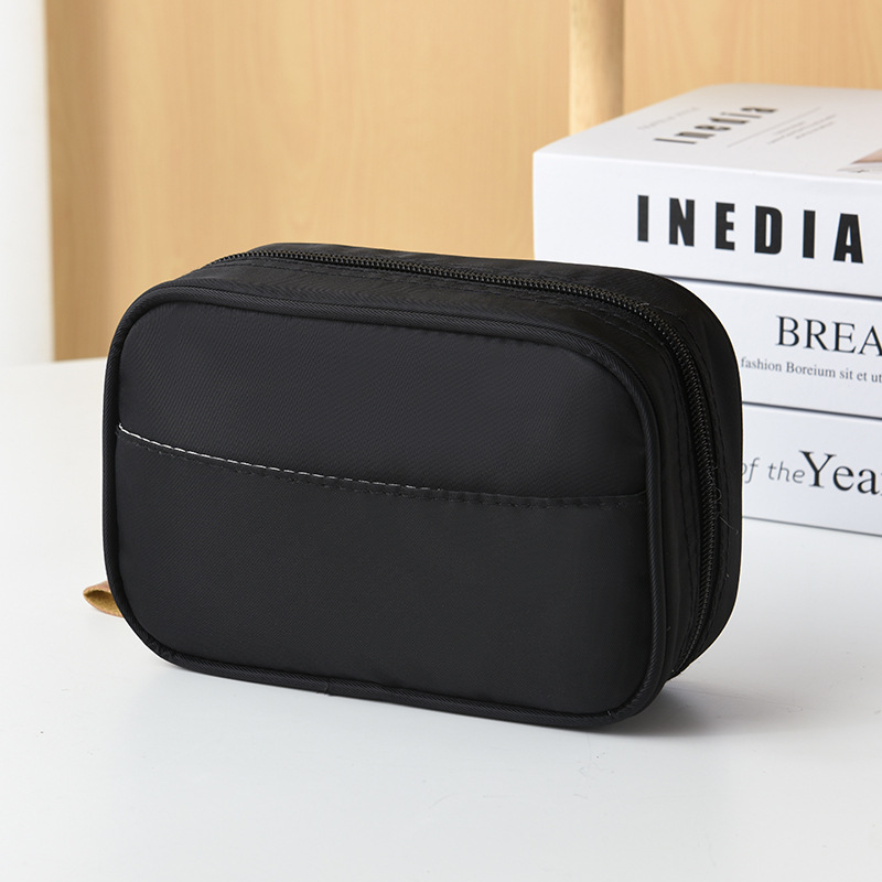 Picture of Solid Color Simple Cosmetic Bag Small High-value Portable Multi-functional Wash Bag Layered Dirt-resistant Large Capacity Storage Bag