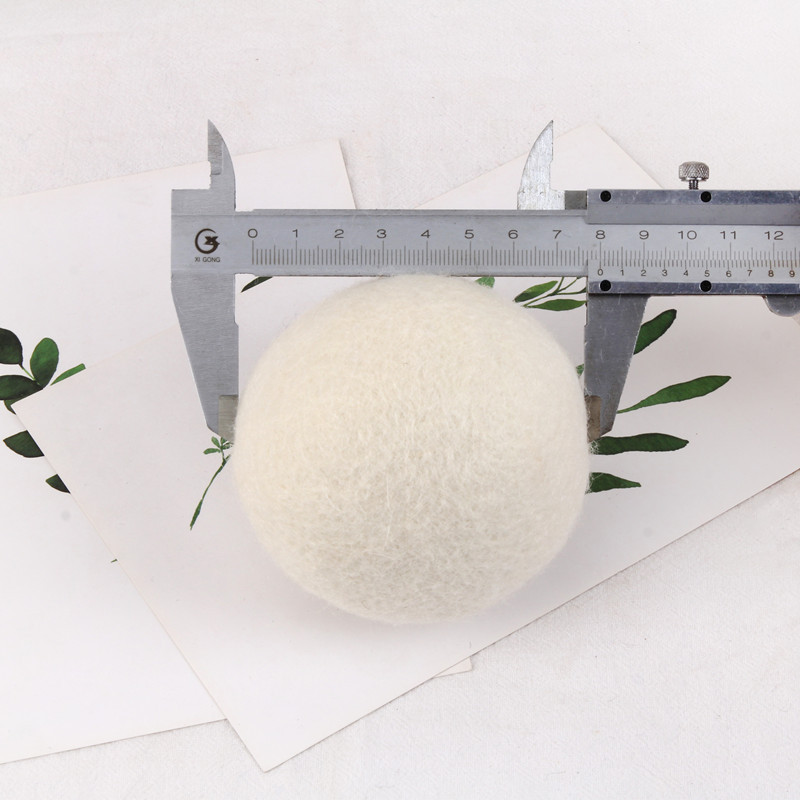 Picture of Cross-border wholesale drying wool ball White felt drying ball anti-winding dryer laundry ball